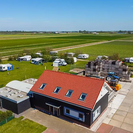 Groepsaccommodatie Eindeloos Сasa de vacaciones 't Zand